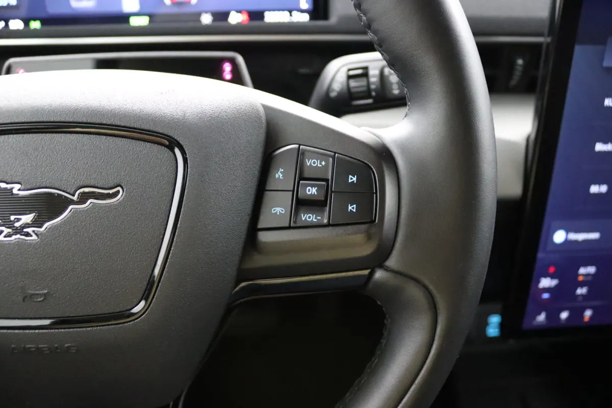 RWD 75 kWh | B&O Audio | Elektrische Achterklep | Stoelverwarming | 360 Camera | CarPlay/Android Auto | BLIS | Adaptive Cruise