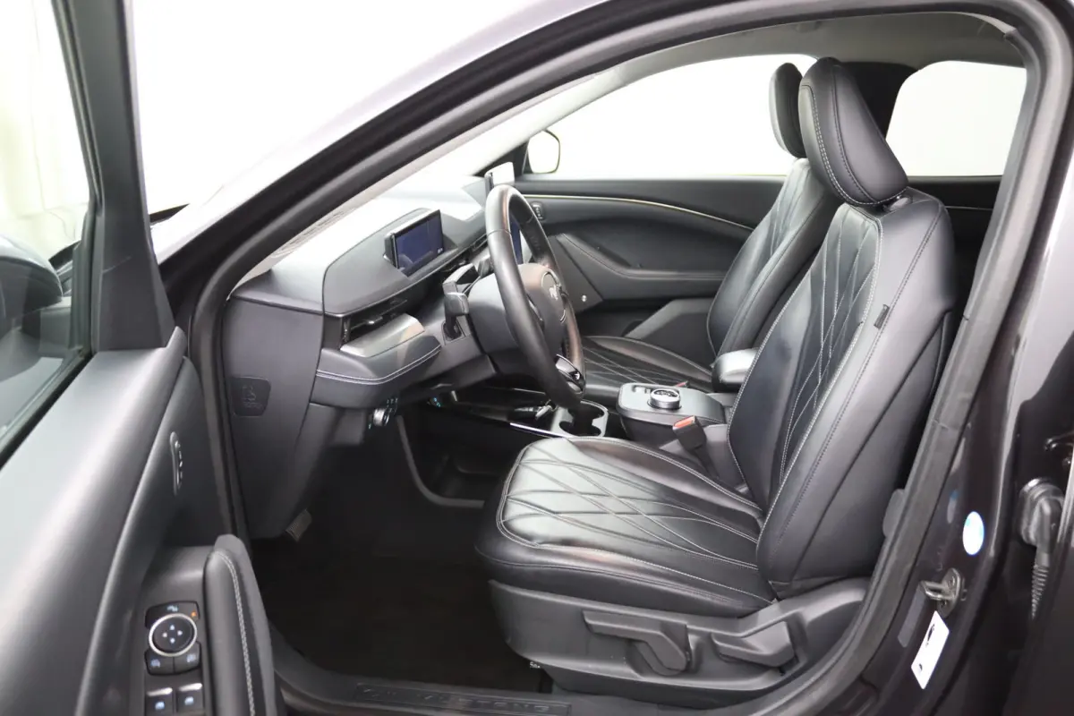RWD 75 kWh | B&O Audio | Elektrische Achterklep | Stoelverwarming | 360 Camera | CarPlay/Android Auto | BLIS | Adaptive Cruise