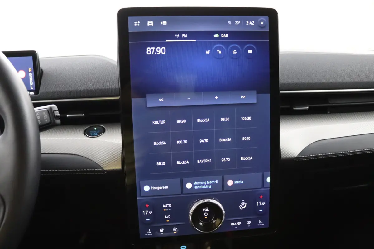 RWD 75 kWh | B&O Audio | Elektrische Achterklep | Stoelverwarming | 360 Camera | CarPlay/Android Auto | BLIS | Adaptive Cruise