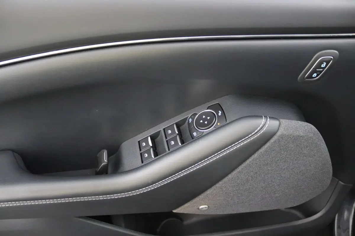 RWD 75 kWh | B&O Audio | Elektrische Achterklep | Stoelverwarming | 360 Camera | CarPlay/Android Auto | BLIS | Adaptive Cruise