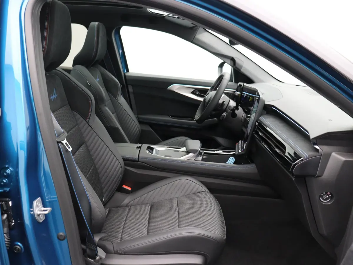 E-Tech full hybrid 200pk esprit Alpine | Vijf jaar garantie | Panoramisch dak | Harman Kardon | HUD |