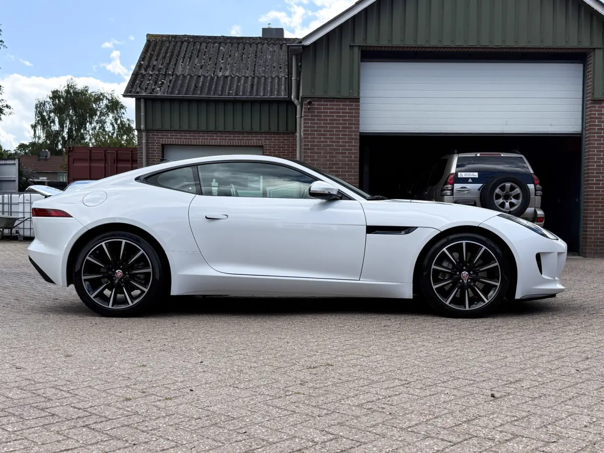 3.0 V6 S/C - Carplay, Navi, Cruise, Stoel-stuur verw. Elek verstelb. stoelen, Pano, 58DKM!