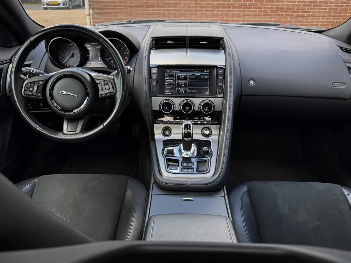 3.0 V6 S/C - Carplay, Navi, Cruise, Stoel-stuur verw. Elek verstelb. stoelen, Pano, 58DKM!