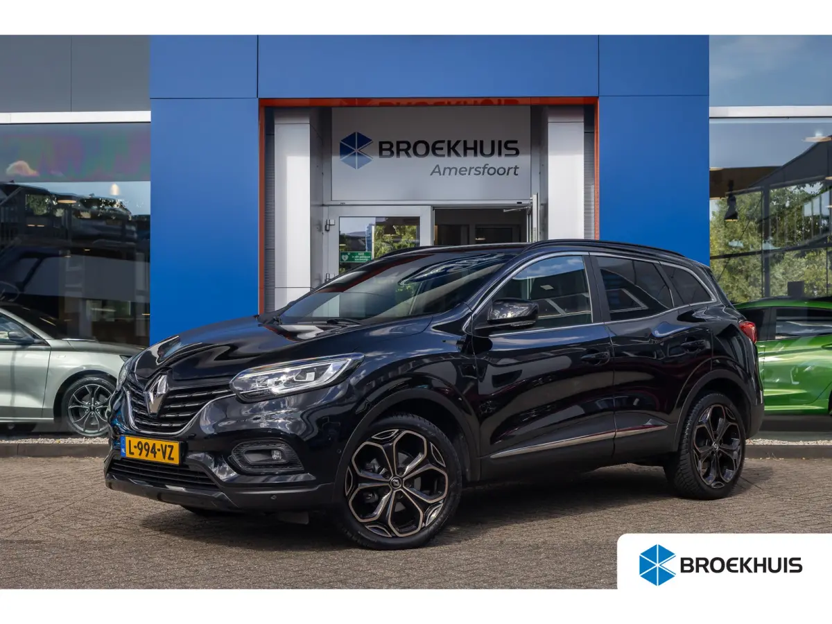 1.3 TCe Black Edition | BOSE | Elek. Stoel | Alcantara bekleding | Apple Carplay/Android Auto | Keyless | Achteruitrijcamera | Voorstoelen verwarmd | Achteruitrijcamera | Airco (automatisch)