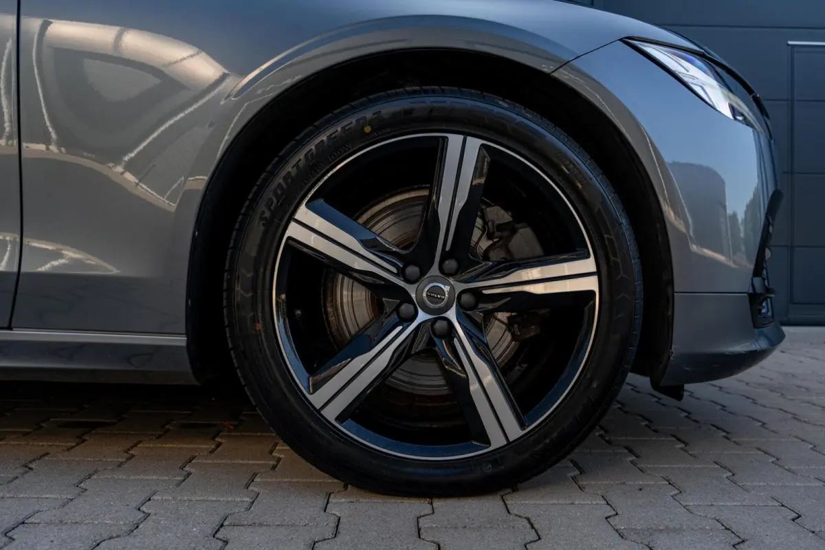 2.0 T8 AWD R-Design *Pano* Vol* Dealer onderhouden*