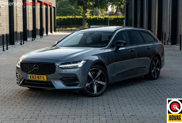 2.0 T8 AWD R-Design *Pano* Vol* Dealer onderhouden*