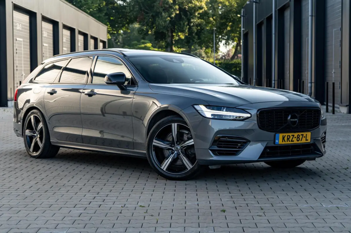 2.0 T8 AWD R-Design *Pano* Vol* Dealer onderhouden*