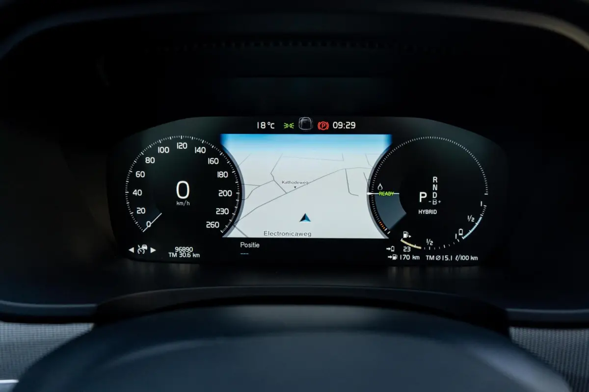 2.0 T8 AWD R-Design *Pano* Vol* Dealer onderhouden*