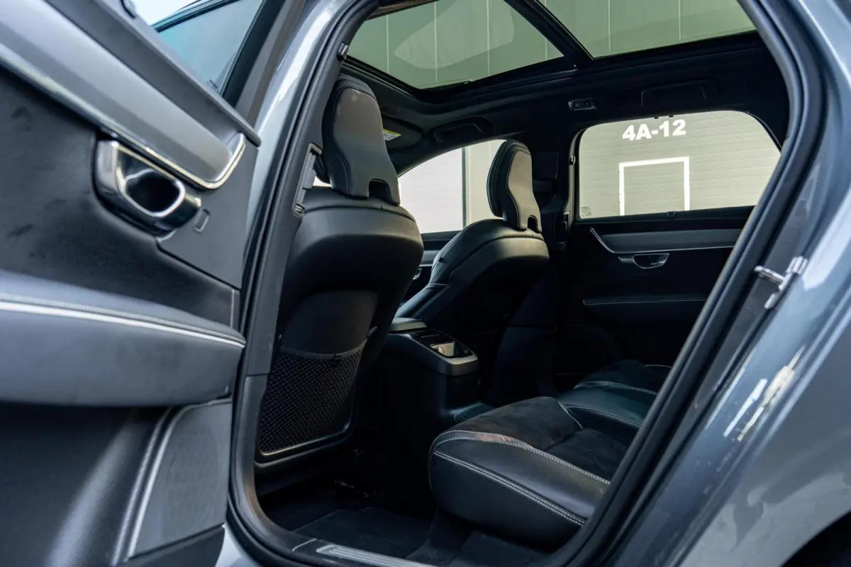 2.0 T8 AWD R-Design *Pano* Vol* Dealer onderhouden*