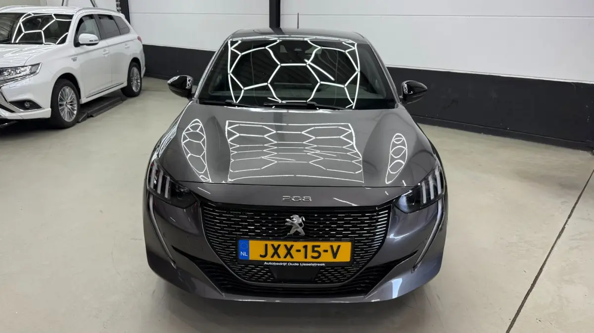 1.2 GT 3D virtual display, navigatie groot scherm