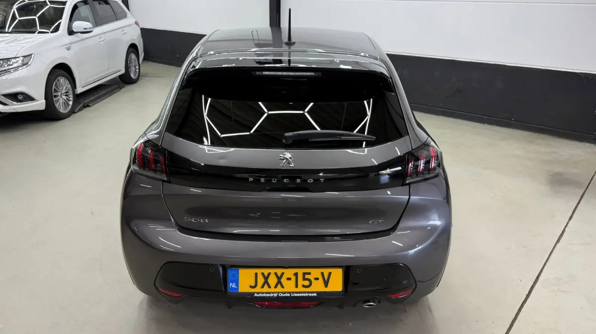 1.2 GT 3D virtual display, navigatie groot scherm