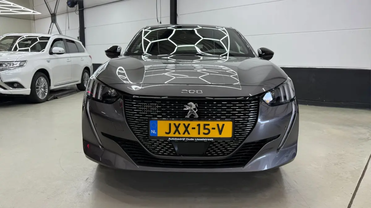 1.2 GT 3D virtual display, navigatie groot scherm