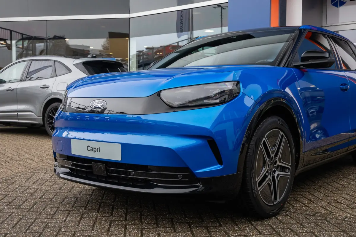 210kW RWD Premium | Voorraad, Snel Leverbaar! | Trekhaak | AGR Stoelen | Apple Carplay/Android Auto | 18-weg verstelbare AGR-voorstoelen (ergonomisch gecertificeerd) | Achteruitrijcamera | A