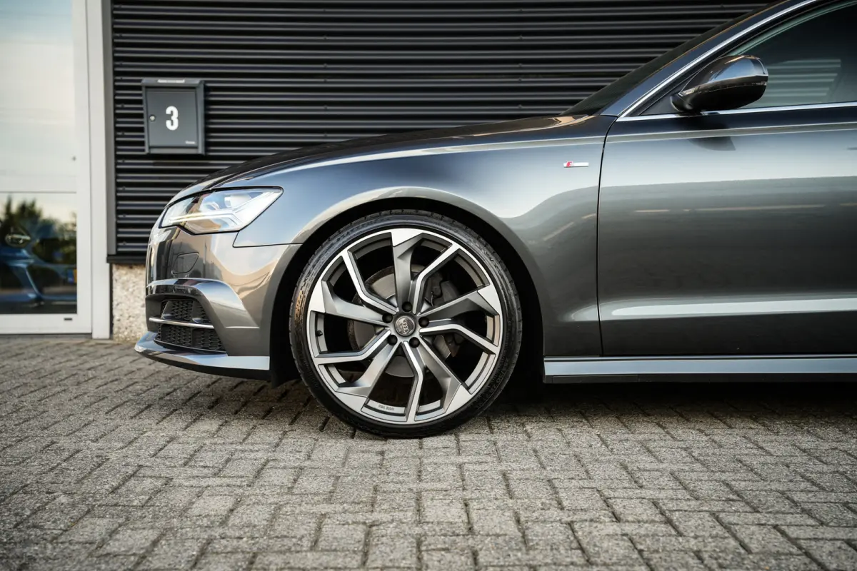 1.8 TFSI ultra S-Line Edition | Clima | Cruise | Navi | Trekhaak | H. Leder | Org. NL |