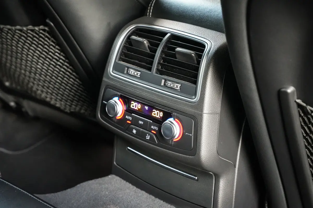 1.8 TFSI ultra S-Line Edition | Clima | Cruise | Navi | Trekhaak | H. Leder | Org. NL |