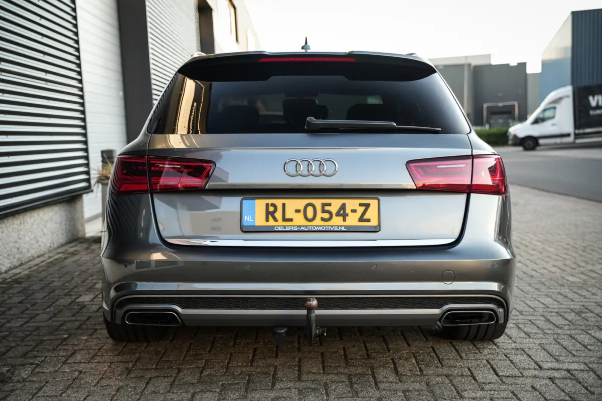 1.8 TFSI ultra S-Line Edition | Clima | Cruise | Navi | Trekhaak | H. Leder | Org. NL |