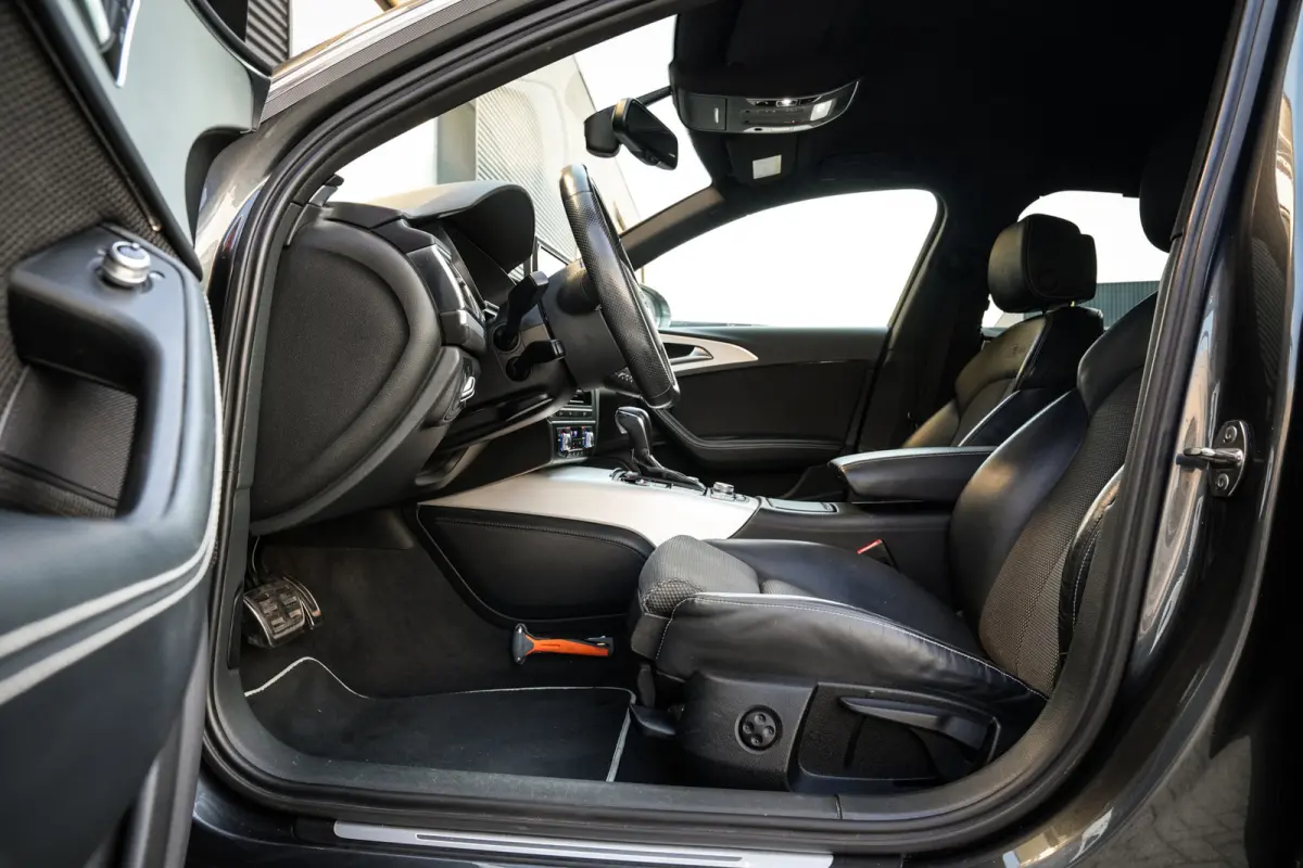 1.8 TFSI ultra S-Line Edition | Clima | Cruise | Navi | Trekhaak | H. Leder | Org. NL |