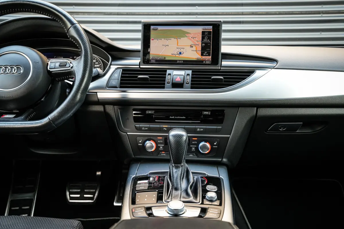 1.8 TFSI ultra S-Line Edition | Clima | Cruise | Navi | Trekhaak | H. Leder | Org. NL |