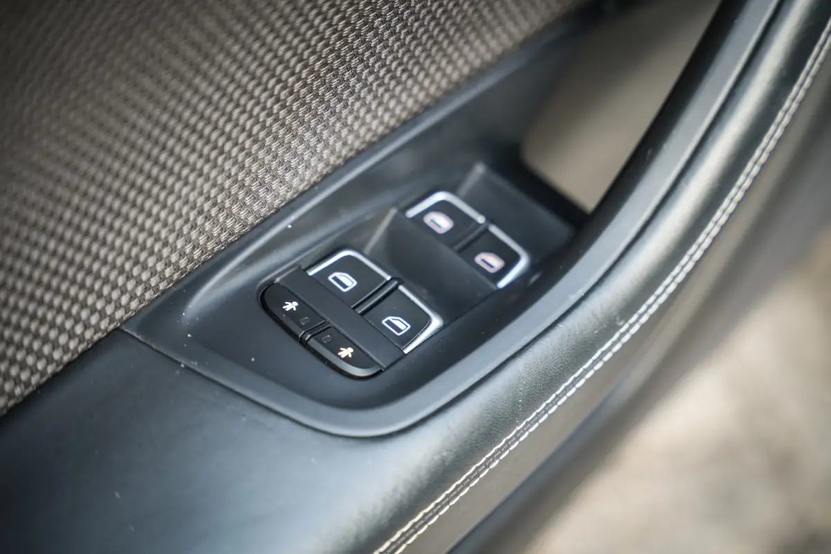 1.8 TFSI ultra S-Line Edition | Clima | Cruise | Navi | Trekhaak | H. Leder | Org. NL |