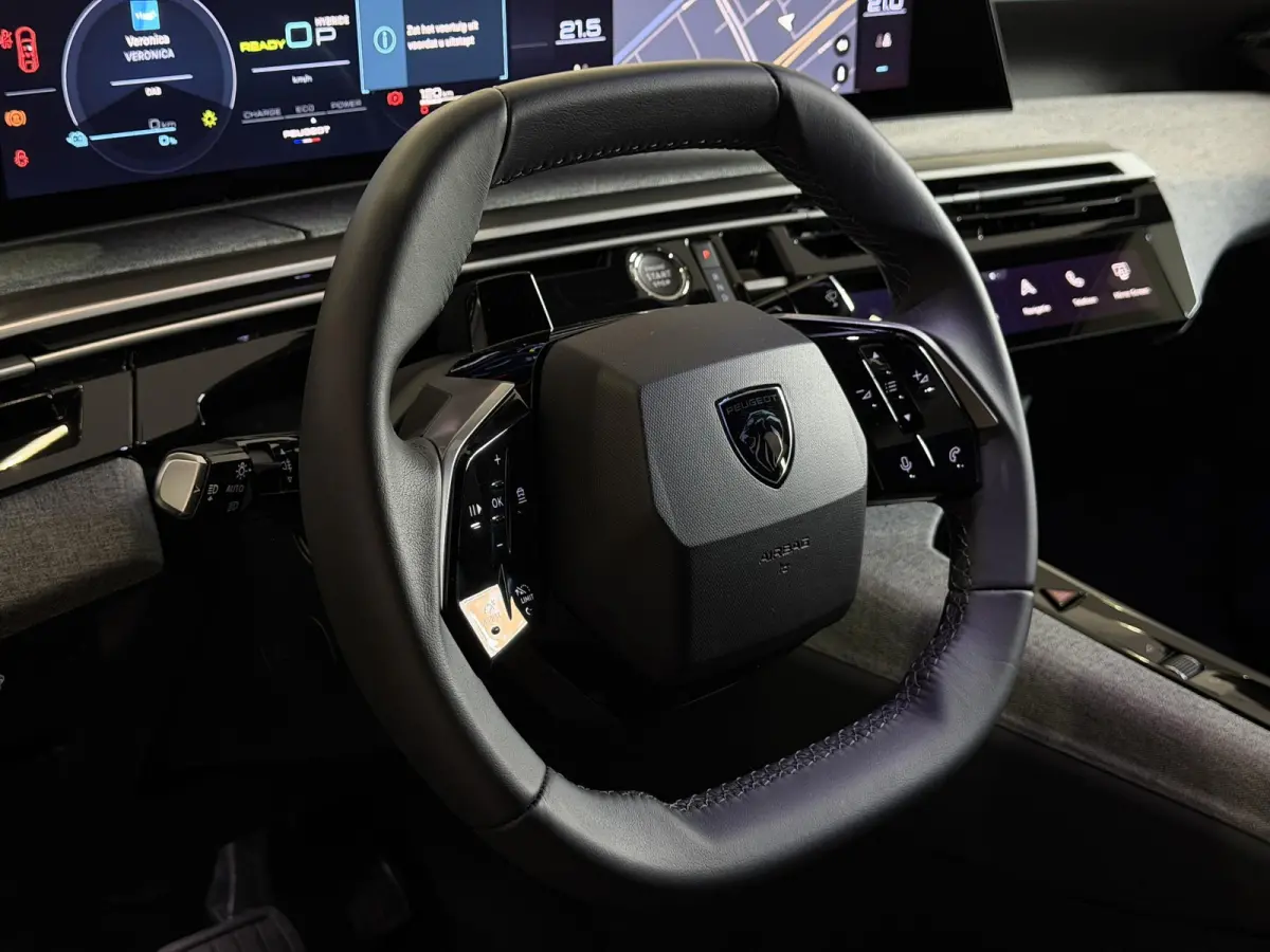 1.6 plug-in Hybrid 195 Allure