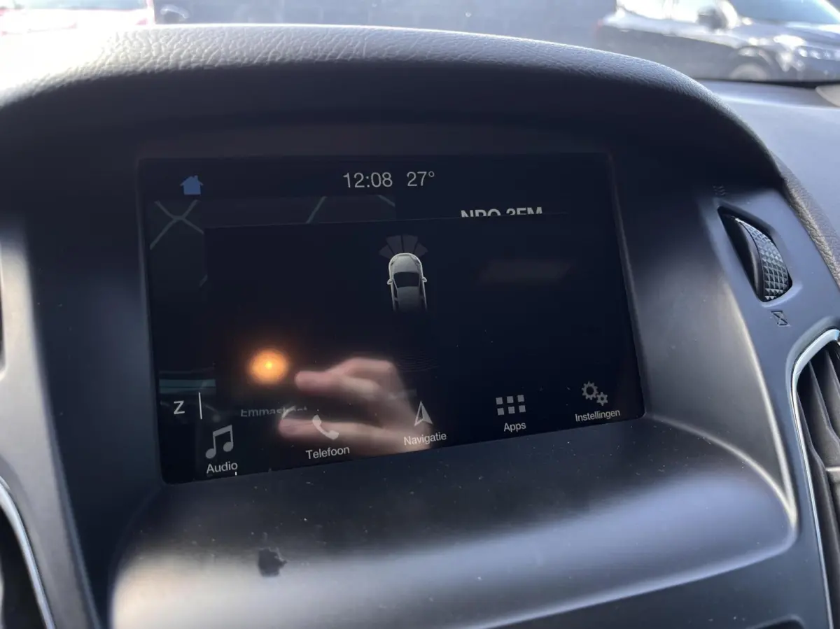 1.0 ST-Line 125PK Cruise Navi Carplay Climate Parkeersensoren Parkeer Assistent 18'' Velgen Privacy Glass *Sportief*