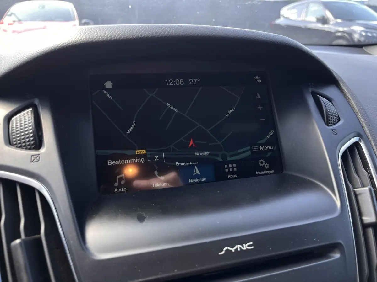 1.0 ST-Line 125PK Cruise Navi Carplay Climate Parkeersensoren Parkeer Assistent 18'' Velgen Privacy Glass *Sportief*
