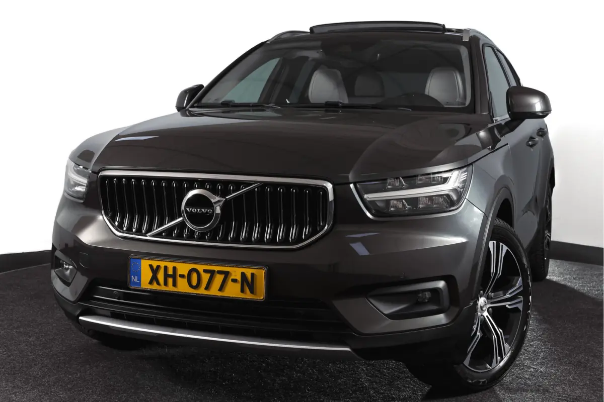 2.0 T4 190 PK Inscription Orig. NL | S/K-Panodak | Dig. Cockpit | Cruise | Winterpakket | Camera | NAV+App. Connect | ECC | Elek. Klep | Trekhaak | LM 19" |