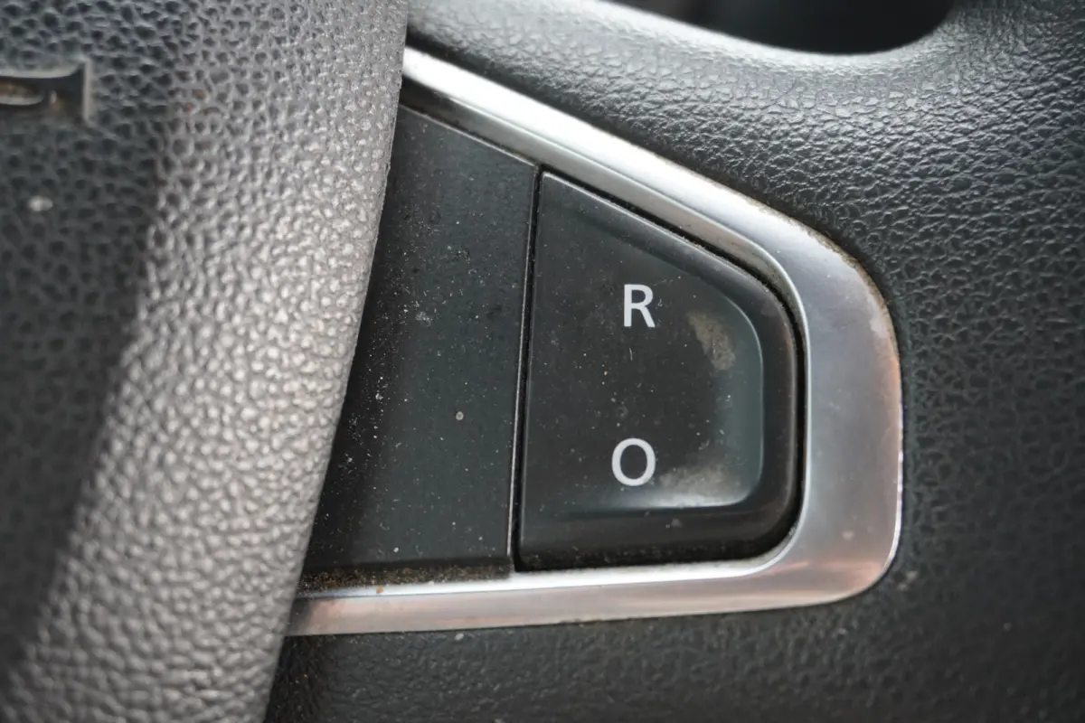 2.3 dCi 150PK L2H2 EURO 6 - Airco - Navi - Cruise - €14.950,- Excl.
