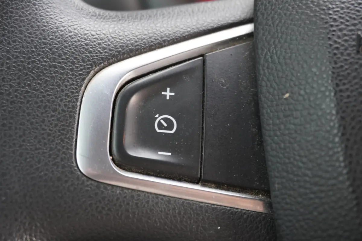 2.3 dCi 150PK L2H2 EURO 6 - Airco - Navi - Cruise - €14.950,- Excl.