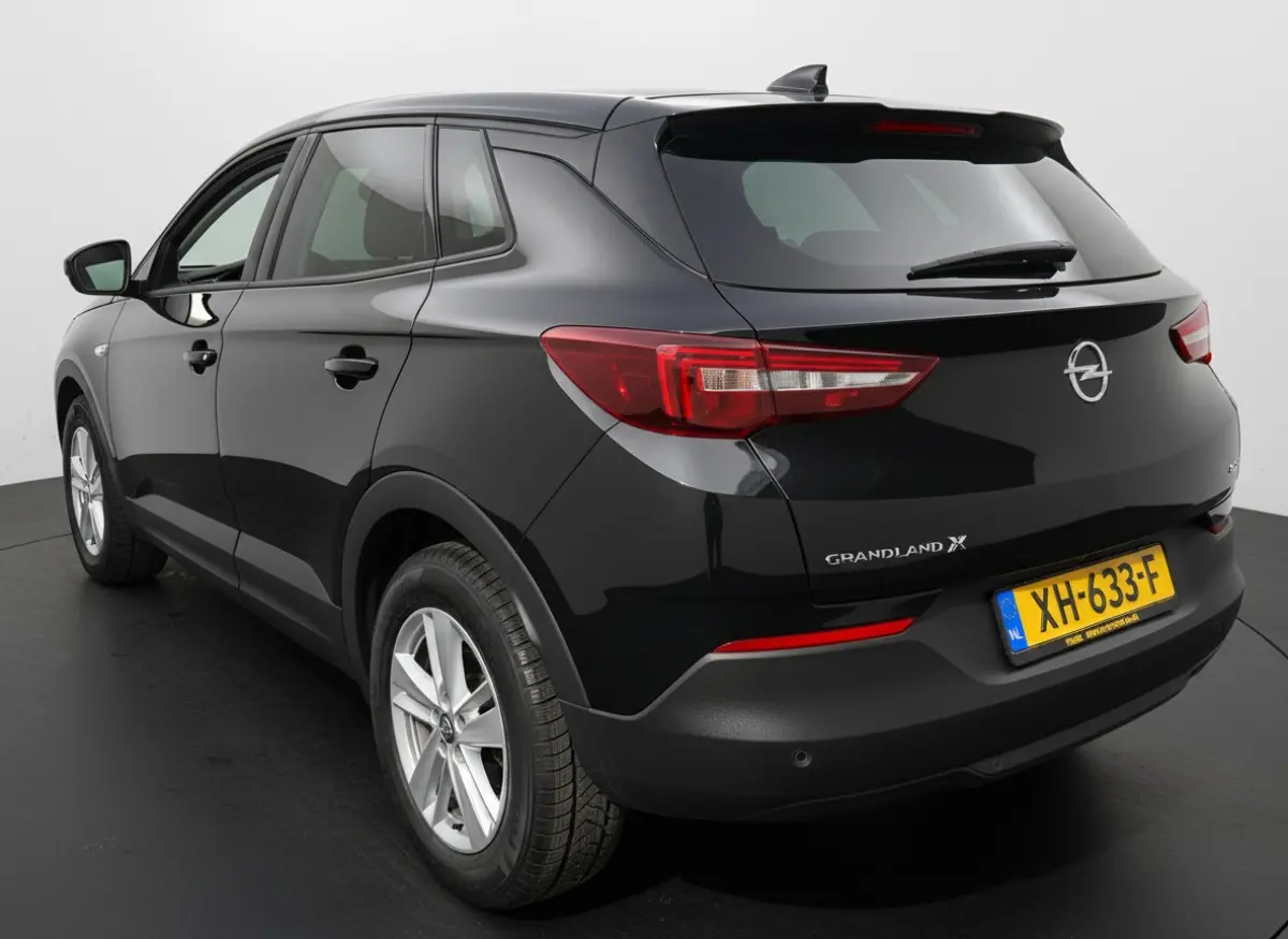 1.2 TURBO 130PK EDITION CAMERA/PDC/NAVIGATIE