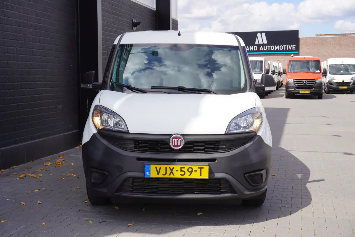 1.3 MJ EURO 6 - Airco - Start/Stop - NAP - € 9.900,- Excl.