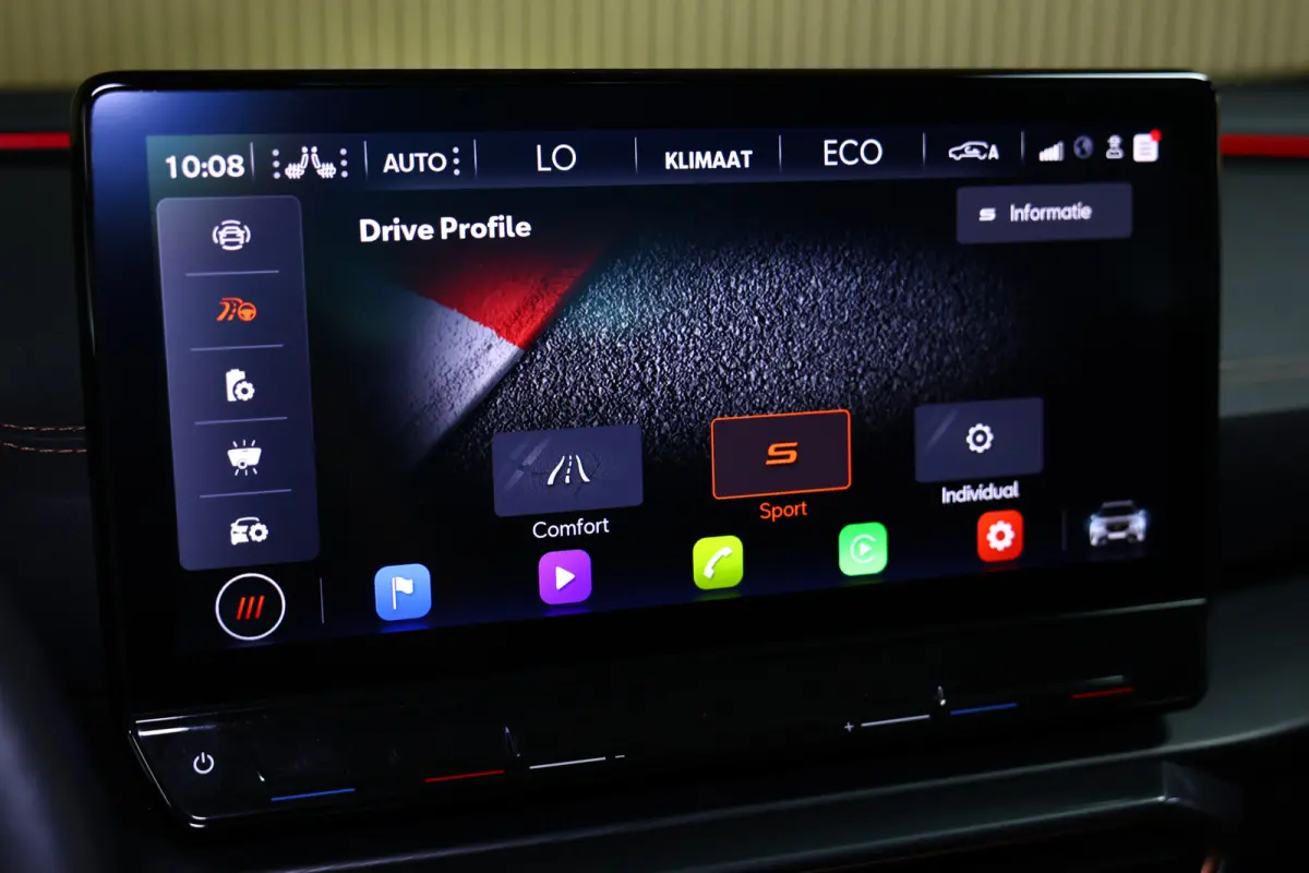 1.4 e-Hybrid Adrenaline AVM CARPLAY NAVI PANO MEMORY VIRTUAL CAMERA SFEER "23