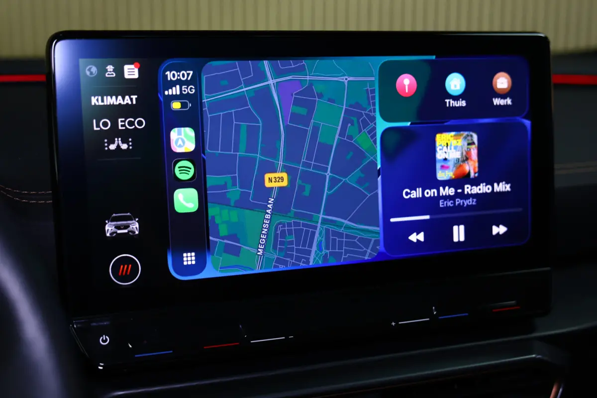 1.4 e-Hybrid Adrenaline AVM CARPLAY NAVI PANO MEMORY VIRTUAL CAMERA SFEER "23