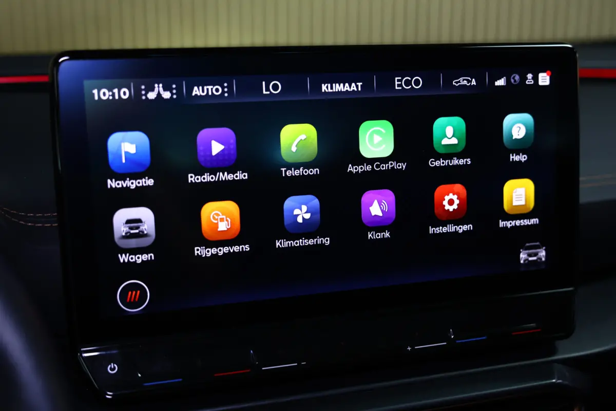 1.4 e-Hybrid Adrenaline AVM CARPLAY NAVI PANO MEMORY VIRTUAL CAMERA SFEER "23