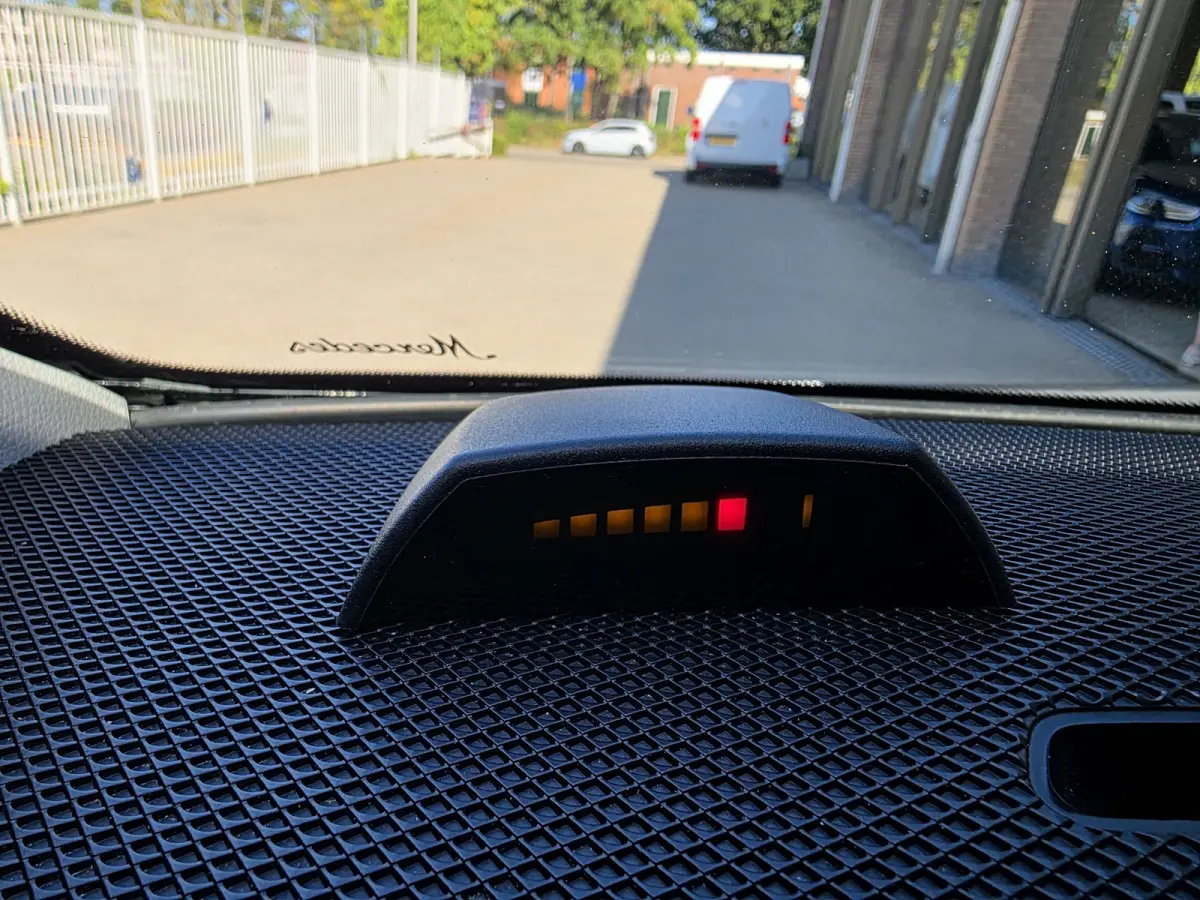 eVito 112 L2 Business Solution 60 kWh Achteruitrijcamera Airco  Stoelverwarming