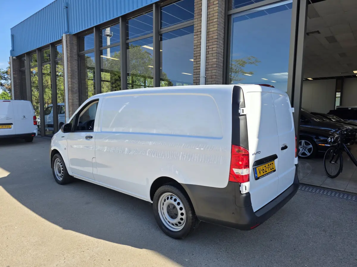 eVito 112 L2 Business Solution 60 kWh Achteruitrijcamera Airco  Stoelverwarming