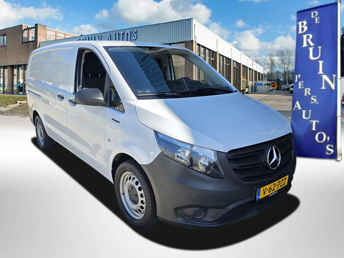 eVito 112 L2 Business Solution 60 kWh Achteruitrijcamera Airco  Stoelverwarming