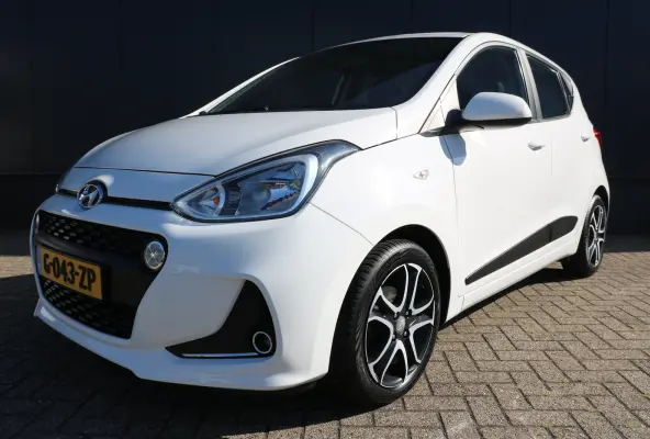 1.0i Comfort AIRCO | NAVI | CRUISE CONTROL | ALL SEASON | DAB | BLUETOOTH