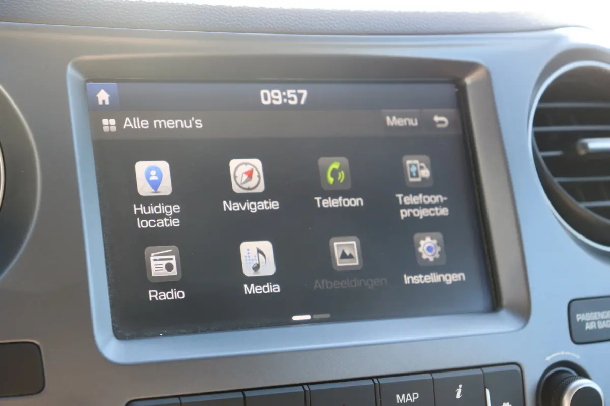 1.0i Comfort AIRCO | NAVI | CRUISE CONTROL | ALL SEASON | DAB | BLUETOOTH
