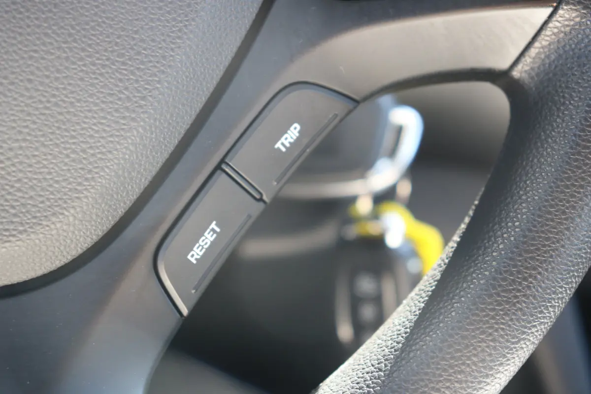 1.0i Comfort AIRCO | NAVI | CRUISE CONTROL | ALL SEASON | DAB | BLUETOOTH