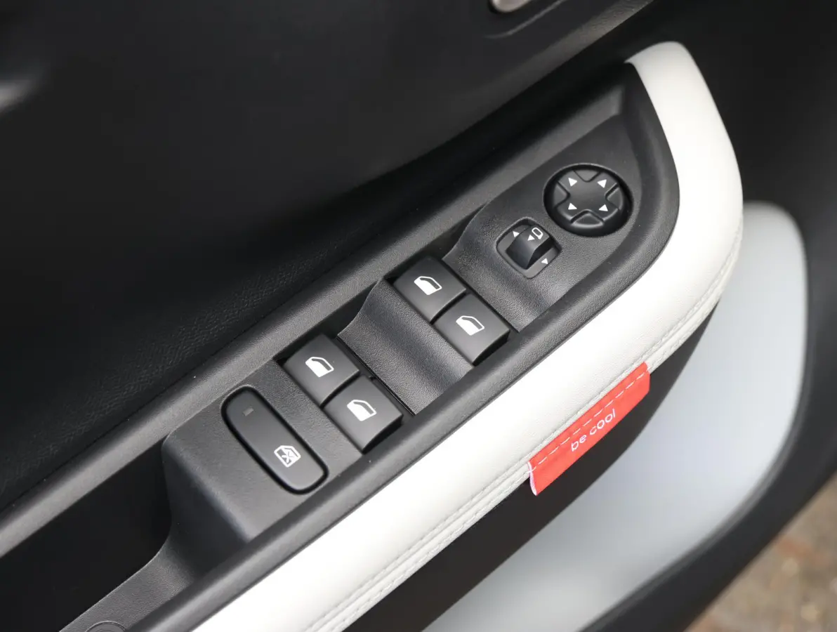 Max 113pk Comfort Range 44 kWh 8jaar Garantie | Accu 98% |Navigatie | Camera achter | Lichtmetalen velgen | Apple Carplay en Android Auto