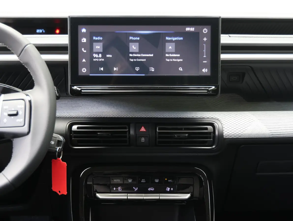 Max 113pk Comfort Range 44 kWh 8jaar Garantie | Accu 98% |Navigatie | Camera achter | Lichtmetalen velgen | Apple Carplay en Android Auto