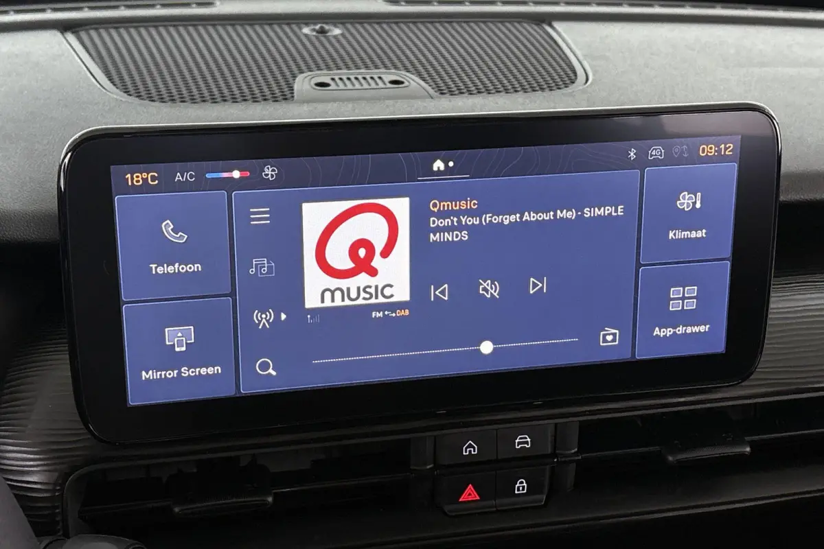 1.2 e-Hybrid Longitude Apple CarPlay 16" LMW