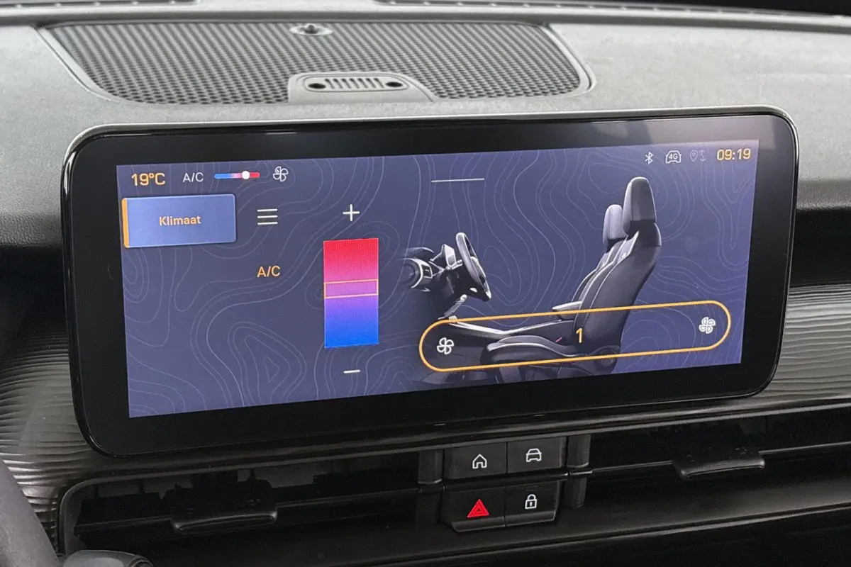 1.2 e-Hybrid Longitude Apple CarPlay 16" LMW