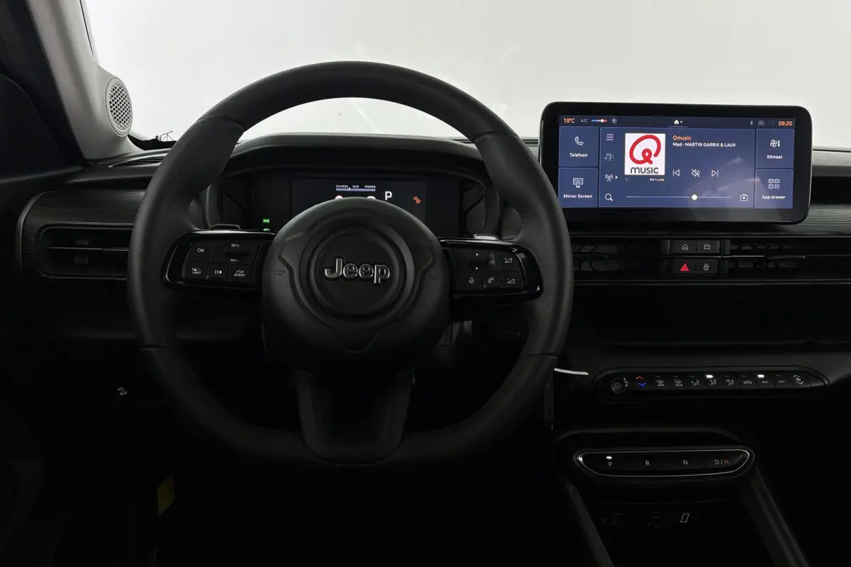 1.2 e-Hybrid Longitude Apple CarPlay 16" LMW