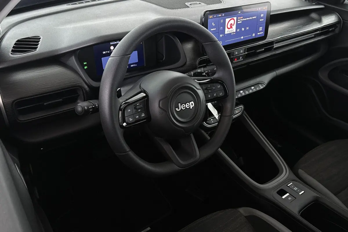 1.2 e-Hybrid Longitude Apple CarPlay 16" LMW