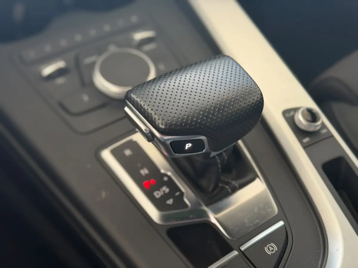 1.4 TFSI Sport S-line Edition (NL-auto, Goed OndH, Navi, PDC, Cruise Con, Etc)