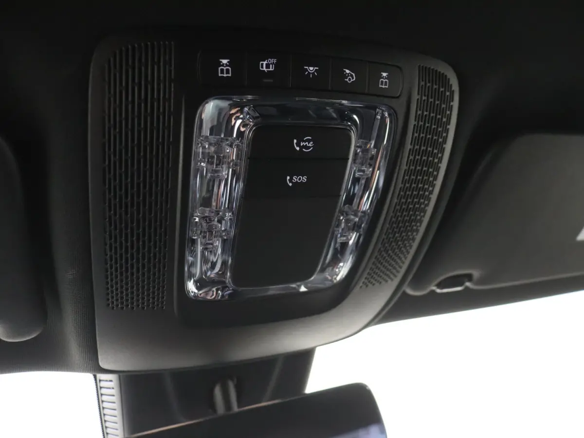 180 AMG Line / Achteruitrijcamera / Night-Pakket /