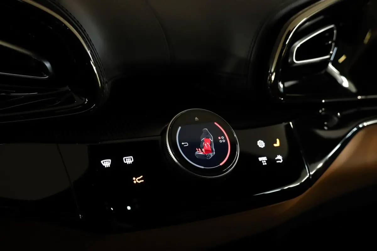6.5 V12|ADAS|Pano|Massage|Pass Display|360|