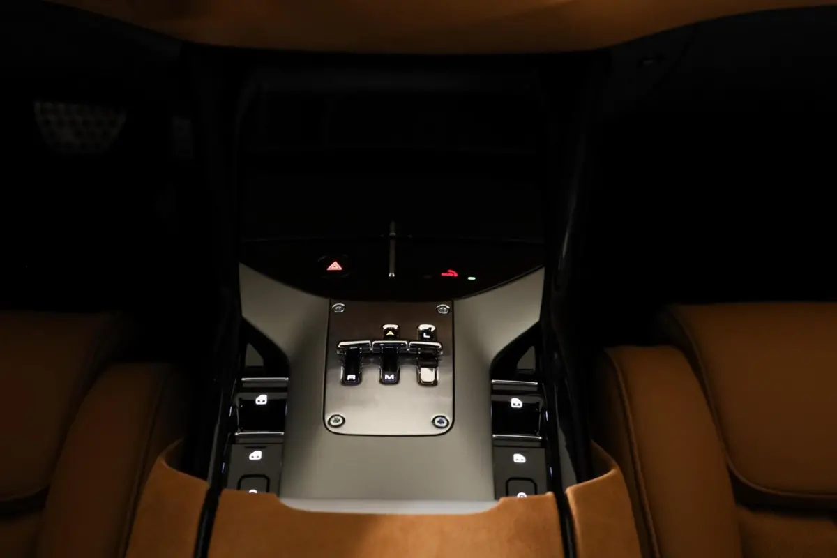 6.5 V12|ADAS|Pano|Massage|Pass Display|360|
